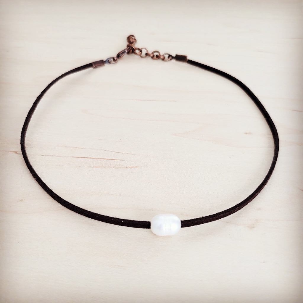 Floating Pearl on Brown Leather Choker Necklace 229R
