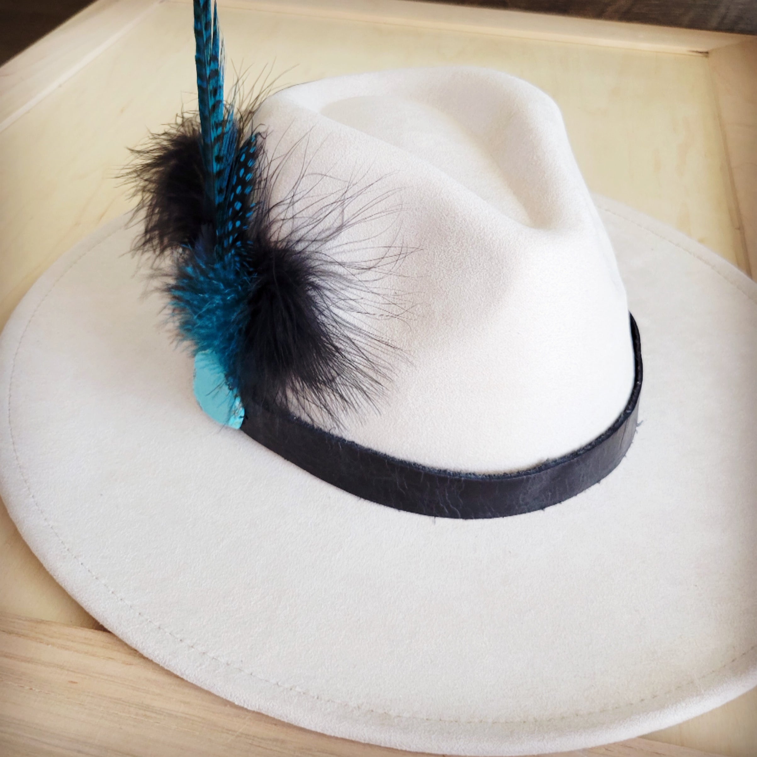 Genuine Leather Black Hat Band w/ Turquoise Feathers 953g