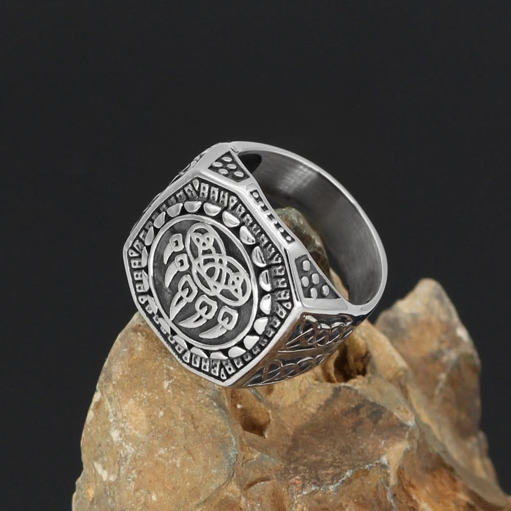 Viking Wolf Claw Ring