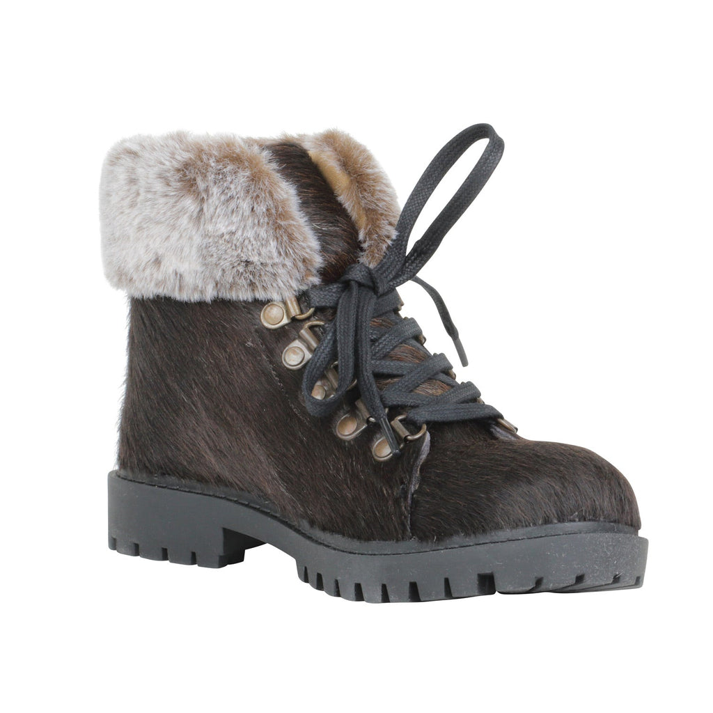 Turbulent Boots
